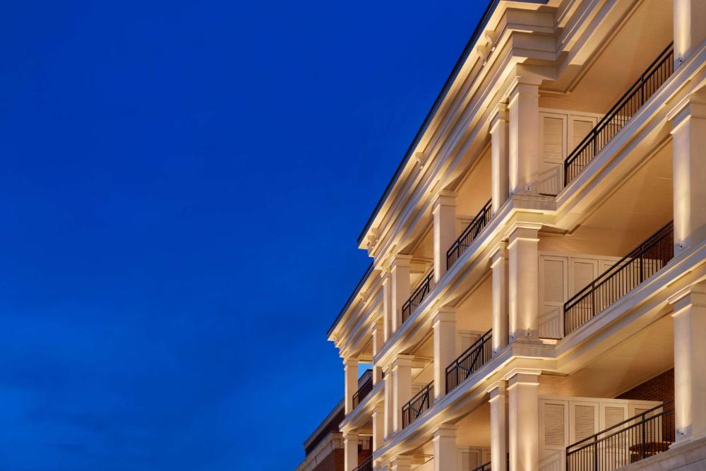 The Harpeth Franklin Downtown, Curio Collection by Hilton
